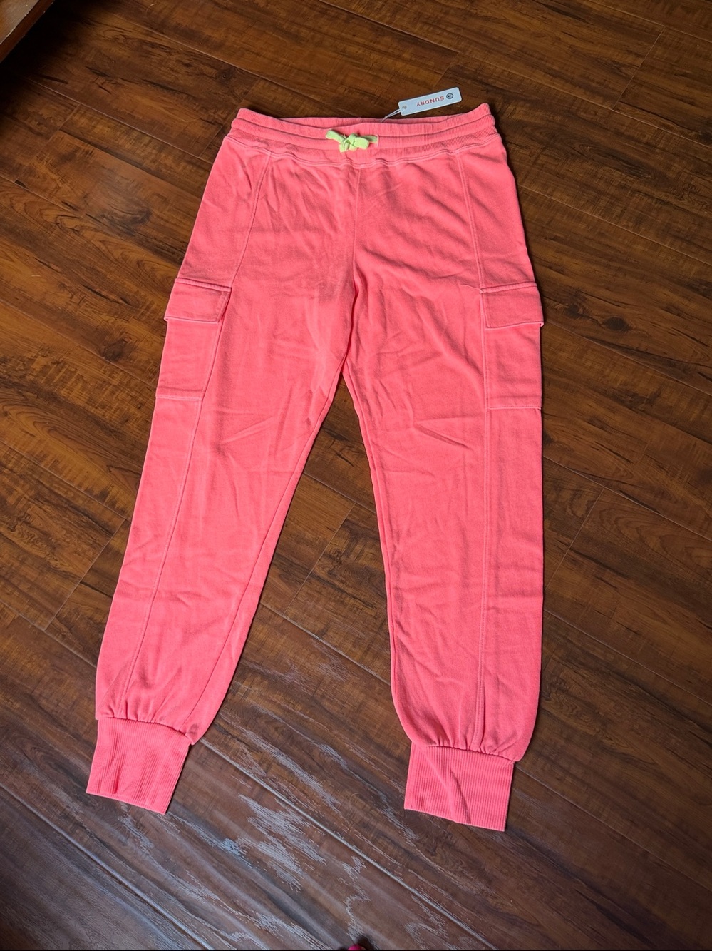 Sundry Joggers . NEW with tags. Coral pink